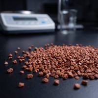 Échantillon Gratuit : Sulfate Polyferrique (PFS) – Formule Professionnelle pour le Traitement des Eaux Usées
