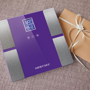 Pèse-personne de salle de bain avec calculateur d'IMC et de graisse corporelle, écran LCD, capacité de 180 kg et alimentation par piles - Product Image 4