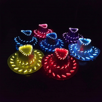 Chapeau de cowboy lumineux LED en PVC brillant multicolore attrayant, chapeau de cowgirl lumineux pour le carnaval, la rave, le festival de musique