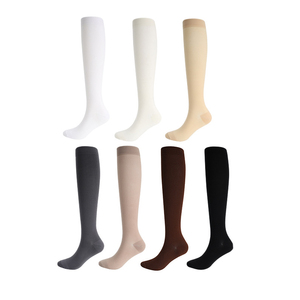 Chaussettes de compression professionnelles 200n haute élasticité personnalisées, couleur unie, nylon, pour femmes et hommes, chaussettes de sport, chaussettes de course, chaussettes de compression - Product Image 1