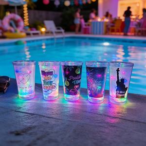 Gobelets lumineux pour enfants, gobelet lumineux avec LED qui brille dans le noir, 16 oz, réutilisables, écologiques, pour bouteille d'eau - Product Image 3