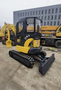 Excavadora Usada Original de Japón, 3 Toneladas, Komatsu de Segunda Mano, PC35mr, Mini Excavadora, Tractor, Excavadora Hidráulica en Stock - Product Image 3