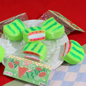 Juguete Antiestrés Creativo en Forma de Sandía de 7cm, Fácil de Apretar, Relleno de TPR y Harina, Regalo para Niños y Adultos - Product Image 5
