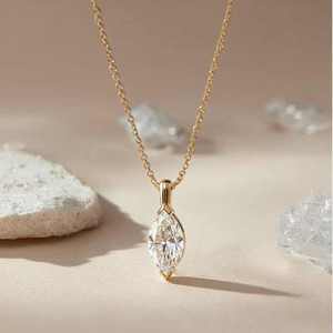 Collar con Colgante de Plata de Ley 925 con Moissanita Corte Marquesa VS1 2.52CT, Estilo Diamante, Joyería para Regalo de Boda o Fiesta - Product Image 6