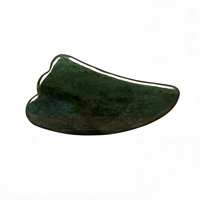 Outil de massage facial en jade néphrite vert foncé à surface lisse, outil de grattage Gua Sha à bords lisses pour le drainage lymphatique, utilisation sur tout le corps