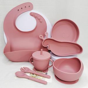 طقم أدوات مائدة من السيليكون لإطعام الأطفال حديثي الولادة، من المنتجات الأكثر مبيعًا، أطباق على شكل سلطعون وأرانب، طعام أطفال خالٍ من المواد الضارة، لوازم أطفال للبيع بالجملة - Product Image 3
