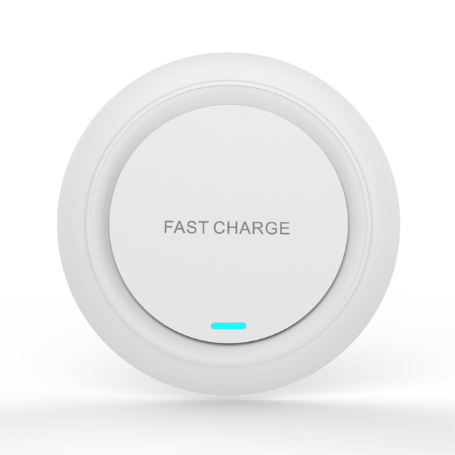 Fast Wireless Charging QC3.0 Portable Charger Pad 15W PD OTP Type-C for Mobile Phones with Desktop Use