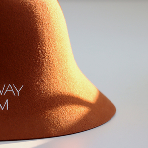 Gorros de Sauna de Lana Merino, Hechos por la Naturaleza y Diseñados para el Calor - Product Image 2