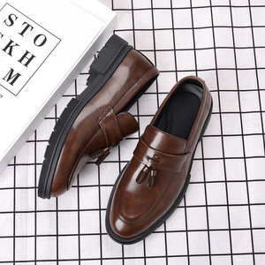 Nouvelles Chaussures Oxford en Cuir Imperméables Artisanales de Luxe Décontractées Britanniques pour Hommes – Idéales pour Mariage, Bureau et Tenues Professionnelles - Product Image 3