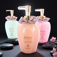Lait Corporel Hydratant et Adoucissant Pure Luxury Cherished Perfume, à Base d'Eau, pour Hommes et Femmes, Fraîcheur Longue Durée