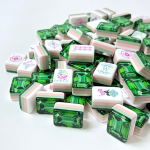 Fichas de Mahjong Americanas de Lujo con Esmeraldas, 160 Piezas, Juego Estándar, Acrílico de 4 Capas, Grabado Artesanal, Verde Intenso, para Noches de Juego y Regalos - Product Image 2
