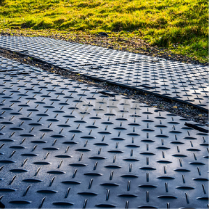 4*8 ft HDPEプラスチックシート耐摩耗性芝生グラウンド保護マット - Product Image 1