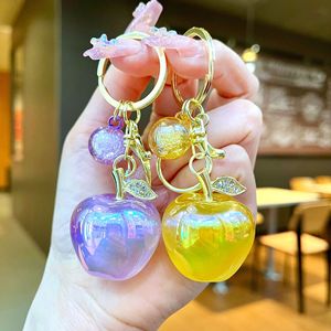 Nouveau Porte-clés Pomme en Acrylique Créatif et Artistique 2026, Pendentif de Sac Exquis et Tendance pour les Trajets Quotidien - Product Image 4