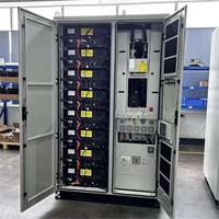 Système de stockage d'énergie solaire haute tension AHTECH Industrial 100 kW 200 kWh avec batteries LiFePO4 en conteneur