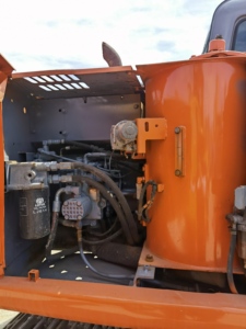 Pelleteuse d'occasion en bon état Hitachi120 Pelleteuse hydraulique sur chenilles d'occasion 12 tonnes Hitachi ZX120 en stock prête à expédier - Product Image 2