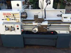 Tour à métaux robuste de 1 mètre 6132x1000mm mandrin de tour à métaux horizontal de seconde main - Product Image 2