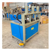 Presse hydraulique à colonne unique pour tubes carrés en acier inoxydable, machine à chanfreiner et plier à 90 degrés avec moteur et pompe