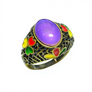 Anillo de Moda de Aleación de Zinc con Piedra de Color Cambiante, Diseño Ovalado de Bronce Antiguo con Patrón de Corazón y Trébol - Product Image 1