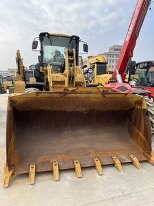รถตักล้อยาง CAT 924K มือสอง เครื่องยนต์ยี่ห้อ Caterpillar 6 ตัน ปั๊มไฮดรอลิก MOOG สีเหลือง สำหรับงานหนัก - Product Image 5