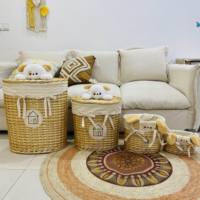 Ensemble de 4 paniers à linge en saule naturels et écologiques pour enfants, robustes et durables, avec couvercle décoratif en peluche et doublure amovible