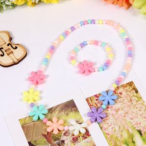 Sweet girls flower collana bracciale in plastica gioielli regalo di compleanno per neonate - Product Image 6