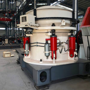 Concasseur à cône hydraulique multicylindre durable de Chine avec boîte de vitesses PLC, moteur de pompe et roulement d'engrenage pour engins de construction - Product Image 3