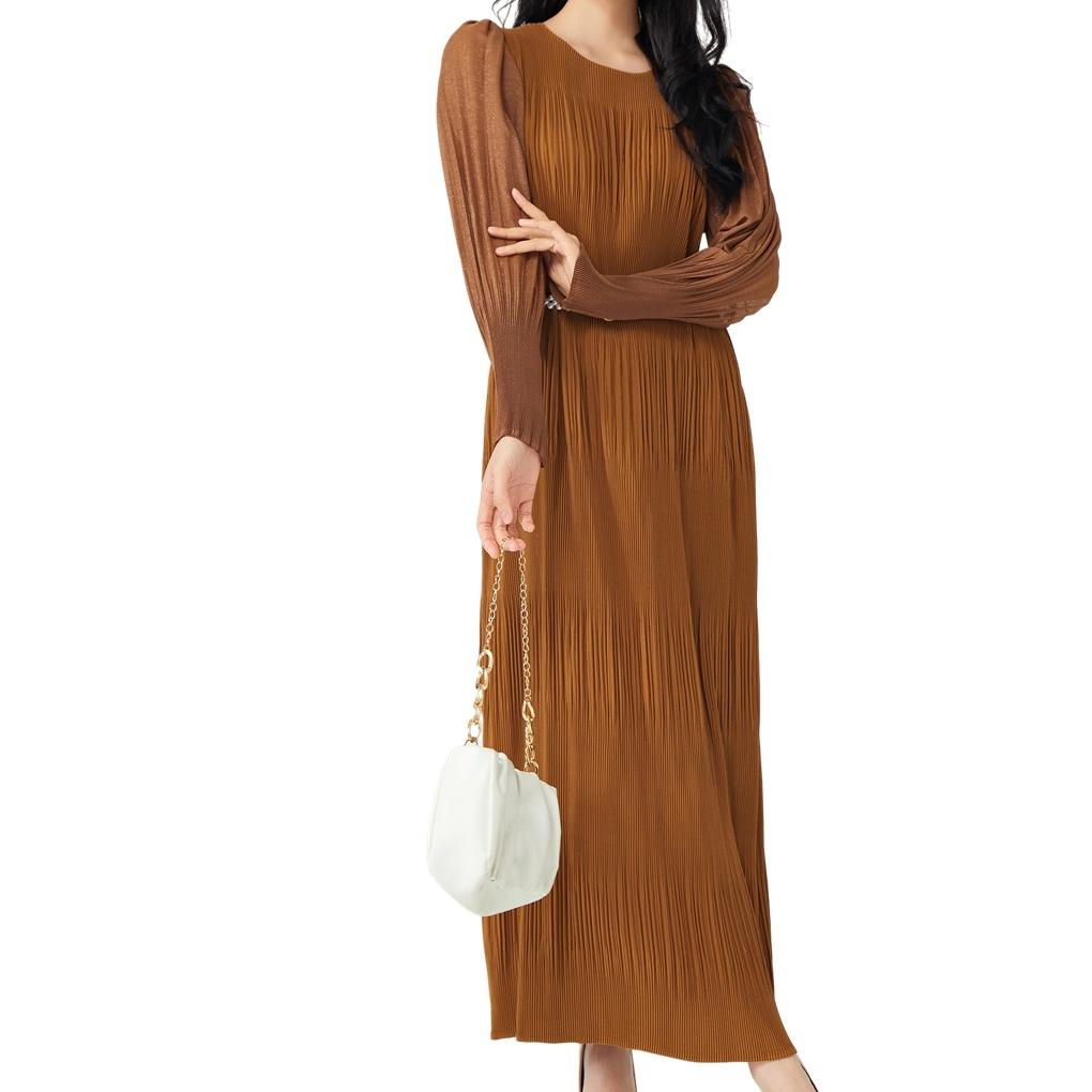 สีน้ำตาล