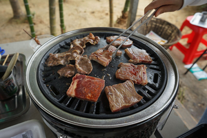 Vente directe d'usine MCD <span class=keywords><strong>table</strong></span> japonaise ronde portable d'intérieur barbecue kamado en céramique - Product Image 6