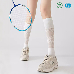 Chaussettes <span class=keywords><strong>de</strong></span> badminton pour femmes, fines, respirantes, en coton peigné, à micro-compression, mi-mollet, en maille, pour le printemps et l'été - Product Image 3