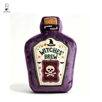 Coussin en peluche doux en forme de bouteille de potion de sorcière violette avec étiquette brodée, décoration d'Halloween pour la maison