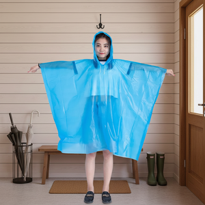 Poncho antipioggia compatto monouso, facile da trasportare, ecologico, per attività all'aperto - Product Image 1