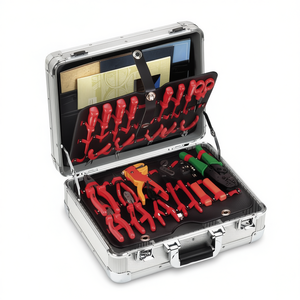 Caja de Herramientas de Aluminio Fervi con Herramientas Rojas y Compartimentos Organizados para Uso Profesional - Product Image 2