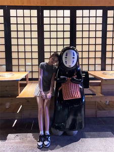 <span class=keywords><strong>Restaurante</strong></span> de <span class=keywords><strong>sushi</strong></span>, tienda de comida japonesa, <span class=keywords><strong>restaurante</strong></span>, centro comercial, escultura de animación de dibujos animados japoneses, estatua de hombre sin rostro personalizada - Product Image 4