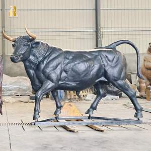 Scultura di Toro in Bronzo su Misura a Grandezza Naturale per Decorazione Esterna - Product Image 2
