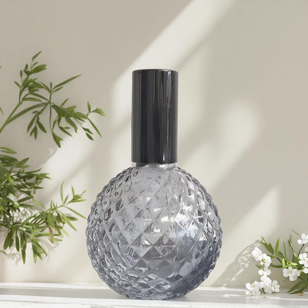 Wholesale 100ml Grey Grid Pineapple Spherical Perfume Bottles Old Fashioned Empty Perfume Bottles for Packaging