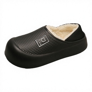 Pantuflas Unisex para Interiores, Antideslizantes, Cálidas, con Diseño de Dibujos Animados, Suela Suave de EVA, para Uso en el Hogar y el Baño, para Primavera, Verano, Otoño e Invierno - Product Image 2