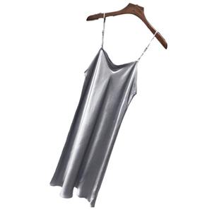 2025 été nouvelle soie fronde mûrier soie femmes couleur unie Sexy chemise de nuit Base jupe <span class=keywords><strong>Satin</strong></span> <span class=keywords><strong>jupon</strong></span> grande taille - Product Image 5