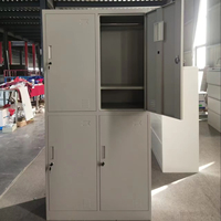 Armoire à casiers en acier à 4 portes avec serrures individuelles et ventilation pour le rangement du personnel des gymnases scolaires