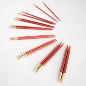 <span class=keywords><strong>Agujas</strong></span> <span class=keywords><strong>Circulares</strong></span> Intercambiables Lotus Yarns SAHARA de 5 pulgadas (2.75~6.00mm), Juego de 10 Pares, <span class=keywords><strong>Madera</strong></span> Natural de Lujo en Rosa y Marfil para Tejer a Mano - Product Image 3