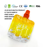 Op maat gemaakte logo bedrukking voedselveilige PET/PA/AL/CPP sapverpakkingen vloeistofzakken 500ml fruitsap drink pouch met tuit mineraalwater bier