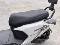 Vente en gros pas cher scooter longue portée cyclomoteur électrique 1500w Ckd frein à disque 10/12 pouces roues adulte vélo électrique cyclomoteur moto