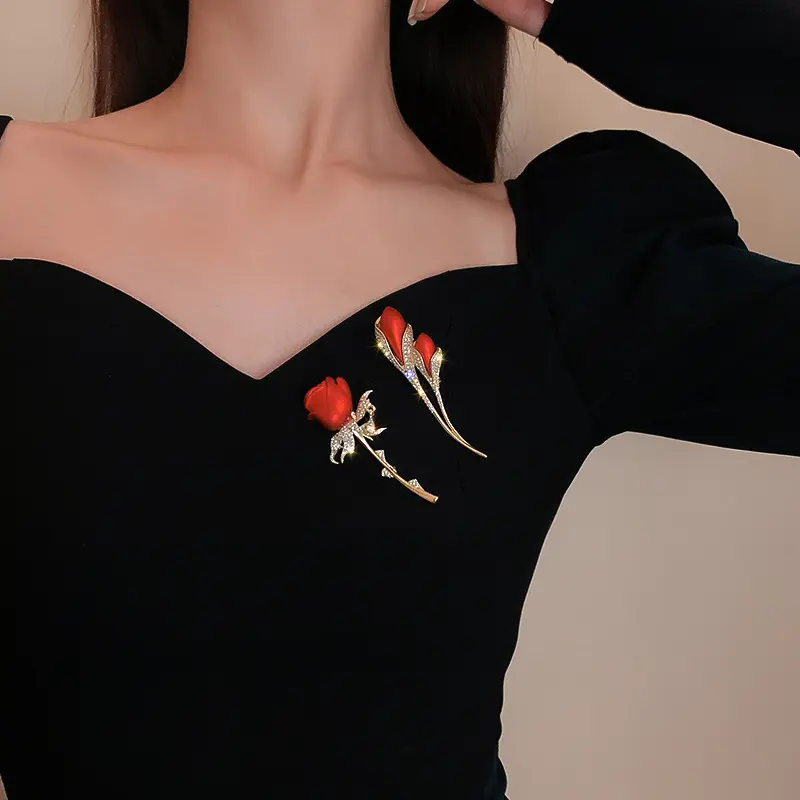 Simple Temperament Elegant Corsage Red Rose Tulip Flower Diamond Brooch for Women