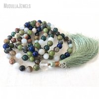 MN37203 Mala Japamala 108 perles nouées à la main en Jaspe Serpent et Lazuli, avec pompon en sauge, bijou de méditation, cadeau religieux bénit