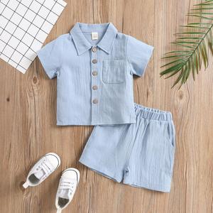 Ensemble Décontracté Tendance Deux Pièces pour Garçons, Vêtements pour Tout-Petits, Pur sans Imprimé, Manches Courtes Retroussées, Style Uni Décontracté - Product Image 3