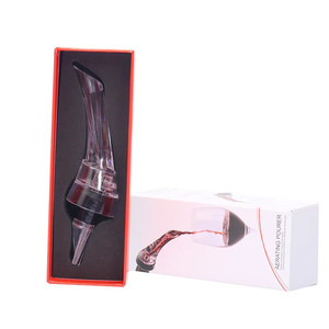 Chirpy Top Bouteille en verre de vin Premium Verseur - Product Image 2