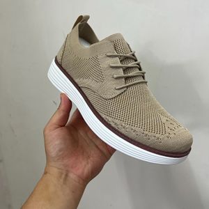 Chaussures et chaussettes de sport décontractées personnalisées pour hommes avec tissu en maille Chaussures décontractées légères à la mode et à la mode - Product Image 2