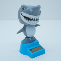 H-0784 Décoration intérieure de voiture, jouet solaire dansant en forme de requin de dessin animé, jouet solaire oscillant promotionnel