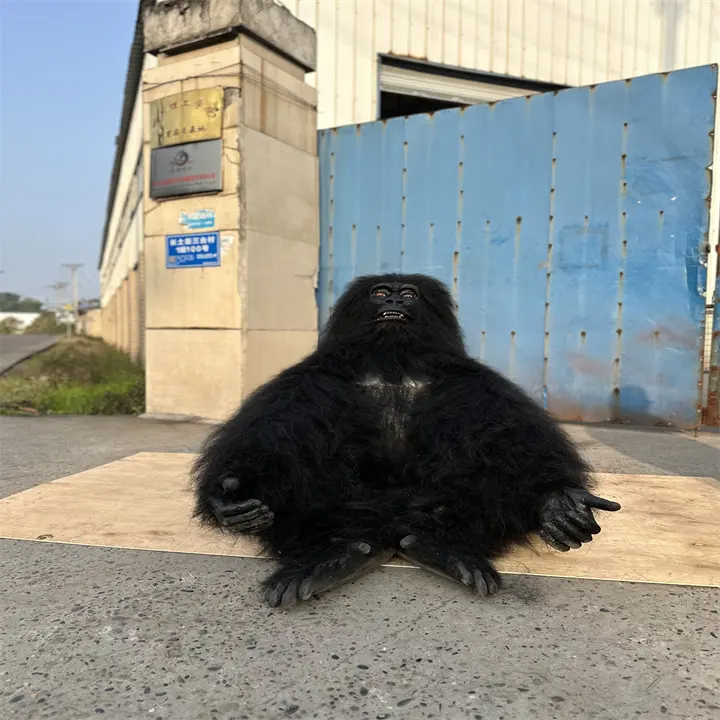 Yaşam boyutu animatronic satılık gerçekçi Gorilla hayvanlar kostüm