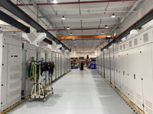 带无功补偿的有源谐波滤波器 (AHF): 3相4线/3线集成解决方案 - Product Image 5