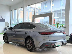 BYD Qin L DM-i 2024, Modelo Beyond 80KM, SUV Eléctrico de 5 Plazas, Motor Único, Batería de 94.3kWh, Autonomía de 501-600km - Product Image 4